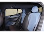 Volvo EX30 Extended Range Ultra 69 kWh - Adaptive Cruise Control - Parkeercamera achter - Verwarmde voorstoelen & stuur - Parkeersensoren achter - Apple Carplay & Android Auto - Extra getint glas - 19' LMV