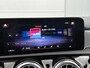 Mercedes-Benz A-klasse 250 e AMG Line | Panoramadak | Achteruitrijcamera | Digitale radio DAB+ | Night pakket | Inclusief 24 maanden MB Certified garantie voor Europa.