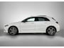Mercedes-Benz A-klasse 250 e AMG Line | Panoramadak | Achteruitrijcamera | Digitale radio DAB+ | Night pakket | Inclusief 24 maanden MB Certified garantie voor Europa.