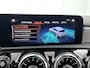 Mercedes-Benz A-klasse 250 e AMG Line | Panoramadak | Achteruitrijcamera | Digitale radio DAB+ | Night pakket | Inclusief 24 maanden MB Certified garantie voor Europa.