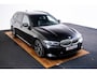 BMW 3-Serie Touring 330e M Sport - Comfort Access - Active Cruise Control - Zonneschermen achterramen - Elektrisch verstelbare/verwarmde voorstoelen - Parking Assistant Plus - Getinte ruiten -