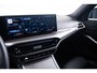 BMW 3-Serie Touring 330e M Sport - Comfort Access - Active Cruise Control - Zonneschermen achterramen - Elektrisch verstelbare/verwarmde voorstoelen - Parking Assistant Plus - Getinte ruiten -