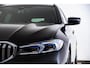 BMW 3-Serie Touring 330e M Sport - Comfort Access - Active Cruise Control - Zonneschermen achterramen - Elektrisch verstelbare/verwarmde voorstoelen - Parking Assistant Plus - Getinte ruiten -