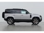 Land Rover Defender 2.0 P300e 110 X | FACELIFT | ClearSight | Meridian Surround | Trekhaak | Luchtvering | Koelbox | Panoramadak | 22 Inch