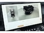 Land Rover Defender 2.0 P300e 110 X | FACELIFT | ClearSight | Meridian Surround | Trekhaak | Luchtvering | Koelbox | Panoramadak | 22 Inch