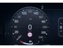 Land Rover Defender 2.0 P300e 110 X | FACELIFT | ClearSight | Meridian Surround | Trekhaak | Luchtvering | Koelbox | Panoramadak | 22 Inch