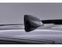 Land Rover Defender 2.0 P300e 110 X | FACELIFT | ClearSight | Meridian Surround | Trekhaak | Luchtvering | Koelbox | Panoramadak | 22 Inch