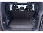 Land Rover Defender 2.0 P300e 110 X | FACELIFT | ClearSight | Meridian Surround | Trekhaak | Luchtvering | Koelbox | Panoramadak | 22 Inch