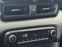 Toyota Yaris 1.5 Hybrid 115 DYNAMIC LM-VELGEN 16'' APPLE/ANDROID LED NAVI KEYLESS CAMERA CLIMATE PRIVACY GLASS NL-AUTO