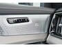 Volvo XC90 T8 Recharge AWD Ultra Dark Exec. Ed. - Luchtvering - Panorama/schuifdak - IntelliSafe Assist & Surround - 360º Camera - Bowers & Wilkins audio - Adaptieve LED koplampen - Verwarmde voorstoelen, stuur & achterbank - Parkeersensoren voor & achter - Elektr. bedienb. voorstoelen met geheugen - Geventileerde voorstoelen - Head up display - Draadloze tel. lader - Extra getint glas - 22' LMV