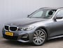 BMW 3-Serie Touring 320i Executive Edition 184 Pk Automaat M-pakket / Navi / Apple Carplay / Trekhaak
