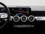Mercedes-Benz GLB 200 4MATIC AMG Line | PANORAMADAK | ACHTERUITRIJCAMERA | SFEERVERLICHTING | MEMORY | STOELVERWARMING | ELEKTRISCHE KOFFERKLEP |