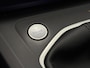 Volkswagen Golf 1.0 TSI 110pk Life Lounge Apple Carplay Android Auto Parkeersensoren Cruise Control DAB Climate Control LED Koplampen Bluetooth Lichtmetalen Velgen
