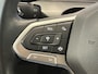 Volkswagen Golf 1.0 TSI 110pk Life Lounge Apple Carplay Android Auto Parkeersensoren Cruise Control DAB Climate Control LED Koplampen Bluetooth Lichtmetalen Velgen
