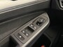 Volkswagen Golf 1.0 TSI 110pk Life Lounge Apple Carplay Android Auto Parkeersensoren Cruise Control DAB Climate Control LED Koplampen Bluetooth Lichtmetalen Velgen