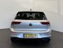 Volkswagen Golf 1.0 TSI 110pk Life Lounge Apple Carplay Android Auto Parkeersensoren Cruise Control DAB Climate Control LED Koplampen Bluetooth Lichtmetalen Velgen