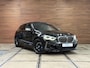 BMW 1-Serie M135i xDrive M-Performance | BomVOL! | M-Technic | Pano | HuD | Parkeer-pakket | Ambient | Shadow-Line | DealerOH