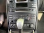 Volvo XC90 Kinetic 2.5 T 210 pk - AUTOMAAT - 7 persoons - APK 04-2027!