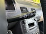 Volvo XC90 Kinetic 2.5 T 210 pk - AUTOMAAT - 7 persoons - APK 04-2027!