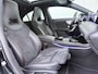 Mercedes-Benz CLA 180 Automaat AMG Business Solution Panoramadak Camera Widescreen cockpit Apple Carplay Android Auto Navi Pdc Cruise Control Stoelverwarming Privacy Glas Lmv Led DAB Licht en zichtpakket Premium pakket Dealeronderhouden 1e Eigenaar Origineel Nederlandse Auto