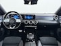 Mercedes-Benz CLA 180 Automaat AMG Business Solution Panoramadak Camera Widescreen cockpit Apple Carplay Android Auto Navi Pdc Cruise Control Stoelverwarming Privacy Glas Lmv Led DAB Licht en zichtpakket Premium pakket Dealeronderhouden 1e Eigenaar Origineel Nederlandse Auto