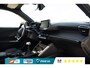 Peugeot 2008 GT 130PK 1.2 PureTech – Pano | Apple/Android | Camera | Stoelverwarming