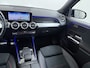 Mercedes-Benz GLB 200 AMG 7-zits // Camera // Sfeerverlichting // Augmented Reallity // Alarm // Nightpakket // 19" AMG // LED