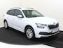 Skoda Kamiq 1.0 TSI Ambition | CarPlay | Cruise control | Climate control | Parkeersensoren achter | Lane- en frontassist | Bluetooth |
