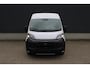 Peugeot Boxer Zwaar 2.2 HDi 140PK L2H2 3,5T I Trekhaak 3000 kg trekgewicht I Pack Techno Plus I Verzwaarde vering I Navigatie