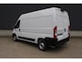 Peugeot Boxer Zwaar 2.2 HDi 140PK L2H2 3,5T I Trekhaak 3000 kg trekgewicht I Pack Techno Plus I Verzwaarde vering I Navigatie