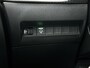 Peugeot 2008 SUV Allure Hybrid 145pk Automaat | Navigatie | Camera v+a | Climate Control | Adaptieve Cruise Control | Parkeersensoren v+a | Keyless | Dodehoeksensor | Draadloze Apple Carplay / Android Auto + telefoonlader | Digitaal instrumentenpaneel | DAB+ radio | Led koplampen | Donker getint glas | 17" lichtmetalen velgen |