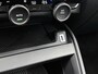 Citroën C4 Feel 130pk | Navigatie | Achteruitrijcamera | Climate Control | Cruise Control | Parkeersensoren | Armsteun | Led koplampen | Regensensor | Automatisch dimlicht | Apple Carplay / Android Auto | Bluetooth | DAB+ radio | Adaptief demping systeem | Trekhaak afneembaar | 100% Dealeronderhouden |