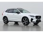 Volvo XC60 T8 Plug-in hybrid Ultra Dark | ACC | Luchtvering | Panoramadak | Massage | Bowers&Wilkins | 360° Camera | Head-Up