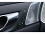 Volvo XC60 T8 Plug-in hybrid Ultra Dark | ACC | Luchtvering | Panoramadak | Massage | Bowers&Wilkins | 360° Camera | Head-Up