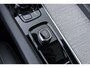Volvo XC60 T8 Plug-in hybrid Ultra Dark | ACC | Luchtvering | Panoramadak | Massage | Bowers&Wilkins | 360° Camera | Head-Up