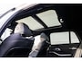 BMW 3-Serie Touring M340i xDrive | Panodak | Laser | Trekhaak | Driving Assistant Prof | 19 inch |