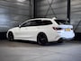 BMW 3-Serie Touring M340i xDrive | Panodak | Laser | Trekhaak | Driving Assistant Prof | 19 inch |