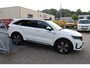 Kia Sorento 1.6 T-GDI Plug-in Hybrid 4WD DynamicPlusLine 7 persoons! Panoramadak/Trekhaak/Apple carplay/Stoelverwarming voor en achter/Stuurverwarming/Bose audio/Adaptieve cruise control/Achteruitrijcamera/Lane assist/Elektrisch verstelbare voorstoelen/Full option! 2E PINKSTERDAG GEOPEND VAN 12:00 TOT 17:00 (ROTTERDAM&HELLEVOETSLUIS)
