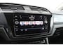 Volkswagen Touran 1.5 TSI 150pk DSG Comfortline | 7Persoons | Trekhaak | Navigatie | Adaptive Cruise | Stoelverwarming