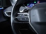 Peugeot 3008 1.2 PureTech Allure Sport (SCHUIFDAK,APPLE CARPLAY,NAVI,CAMERA,360 VIEW,CLIMATE,CRUISE,GETINT,TREKHAAK,SPORTSTOELEN)