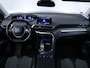 Peugeot 3008 1.2 PureTech Allure Sport (SCHUIFDAK,APPLE CARPLAY,NAVI,CAMERA,360 VIEW,CLIMATE,CRUISE,GETINT,TREKHAAK,SPORTSTOELEN)