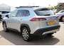 Toyota Corolla Cross 2.0 Style Hybrid 200 | Elektrische klep | Draadloze lader | Parkeersensoren voor |