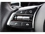 Kia ProCeed 1.0 T-GDI GT-Line Nederlandse auto! Apple carplay/Achteruitrijcamera/Stoelverwarming/Stuurverwarming/Cruise control/Lane assist/Climate control/Parkeersensoren/DAB/Navigatie 2E PINKSTERDAG GEOPEND VAN 12:00 TOT 17:00 (ROTTERDAM&HELLEVOETSLUIS)