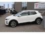 Kia Stonic 1.0 T-GDi DynamicLine Achteruitrijcamera/Apple carplay/Navigatie/Cruise control/DAB/Airco 2E PINKSTERDAG GEOPEND VAN 12:00 TOT 17:00 (ROTTERDAM&HELLEVOETSLUIS)