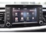 Kia Stonic 1.0 T-GDi DynamicLine Achteruitrijcamera/Apple carplay/Navigatie/Cruise control/DAB/Airco 2E PINKSTERDAG GEOPEND VAN 12:00 TOT 17:00 (ROTTERDAM&HELLEVOETSLUIS)