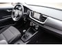 Kia Stonic 1.0 T-GDi DynamicLine Achteruitrijcamera/Apple carplay/Navigatie/Cruise control/DAB/Airco 2E PINKSTERDAG GEOPEND VAN 12:00 TOT 17:00 (ROTTERDAM&HELLEVOETSLUIS)