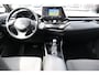 Toyota C-HR / C-HR+ 1.8 Hybrid Business Plus Stoelverwarming/Achteruitrijcamera/JBL Audio/Navigatie/DAB/Bluetooth/Climate control/18 inch Licht metaal 2E PINKSTERDAG GEOPEND VAN 12:00 TOT 17:00 (ROTTERDAM&HELLEVOETSLUIS)