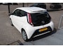 Toyota Aygo 1.0 VVT-i x-play Dealeronderhouden! Achteruitrijcamera/Airco/Bluetooth/Nederlandse auto! 2E PINKSTERDAG GEOPEND VAN 12:00 TOT 17:00 (ROTTERDAM&HELLEVOETSLUIS)