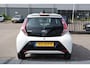Toyota Aygo 1.0 VVT-i x-play Dealeronderhouden! Achteruitrijcamera/Airco/Bluetooth/Nederlandse auto! 2E PINKSTERDAG GEOPEND VAN 12:00 TOT 17:00 (ROTTERDAM&HELLEVOETSLUIS)