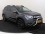 Dacia Duster 1.0 TCe 100 ECO-G Extreme | Apple Carplay/Android | cruise control | dodehoek detectie | electronic climate control | LED koplampen | lichtmetalen velgen 17" | navigatiesysteem | voorstoelen verwarmd |